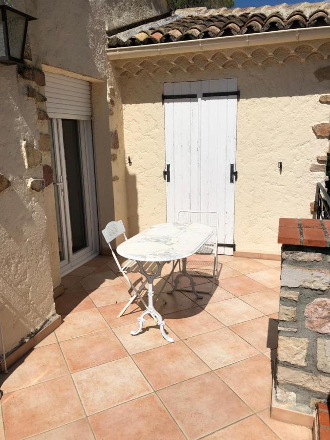 La Garriniere Bed & Breakfast Saint-Raphael  Exterior photo